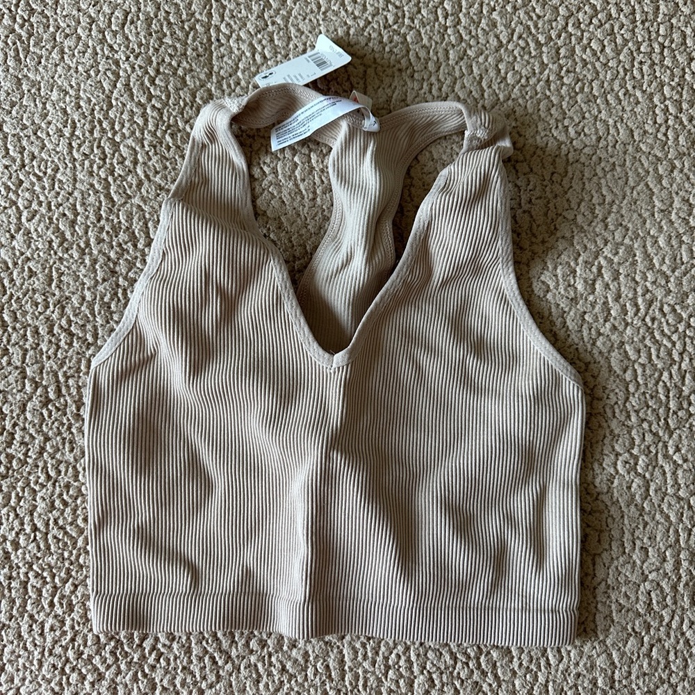 Ribbed V-Neck Sports Bra - Beige